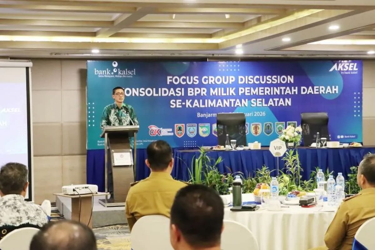 Bank Kalsel - OJK dorong konsolidasi BPR se-Kalimantan Selatan