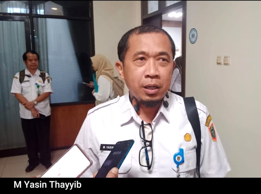 Pengadaan Lampu dan Kelengkapan Lampu Stadion 17 Mei Terpaksa Tertunda